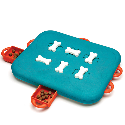 Nina Ottosson Dog Casino Puzzle (Turquoise)